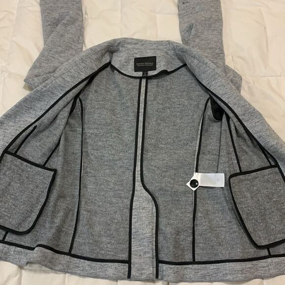 BANANA REPUBLIC, blazer, size 6, great condition, wool blend - Picture 7 of 12